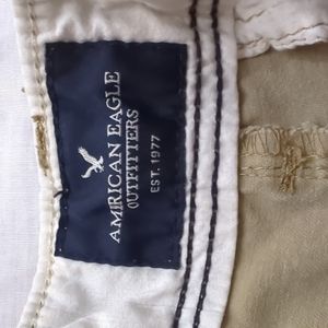 American Eagle Outfitters Men's Khaki pants 32w 34L